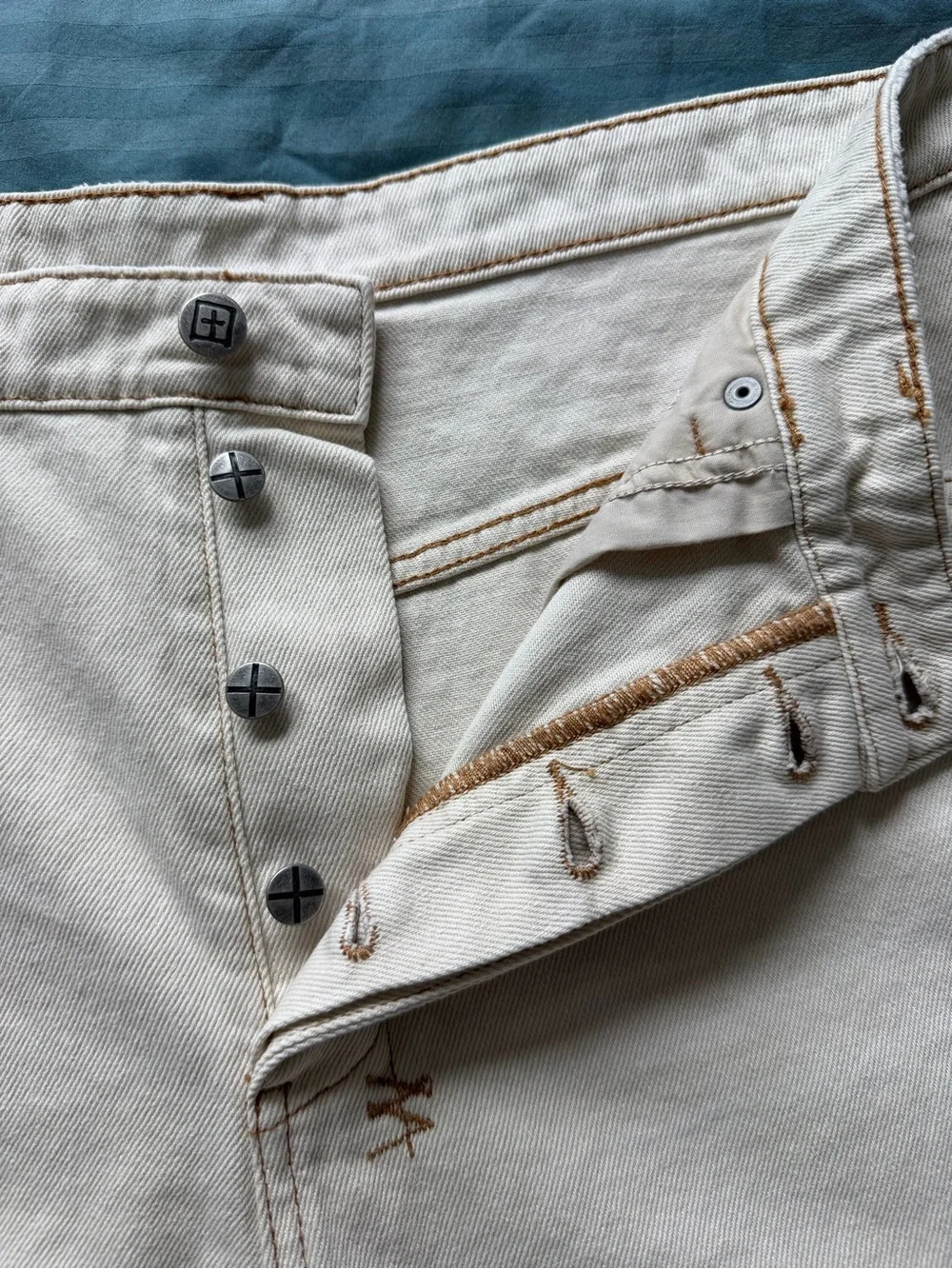 Ksubi Maxx Short Ivory Men’s Size 34 Wide Leg Denim Shorts